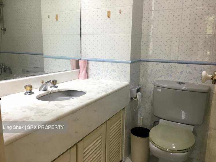 West Bay Condominium (D5), Condominium #180031482